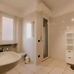 Arena Luxury * Verona