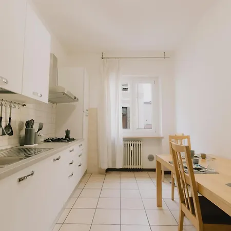 Arena Luxury Apartment *